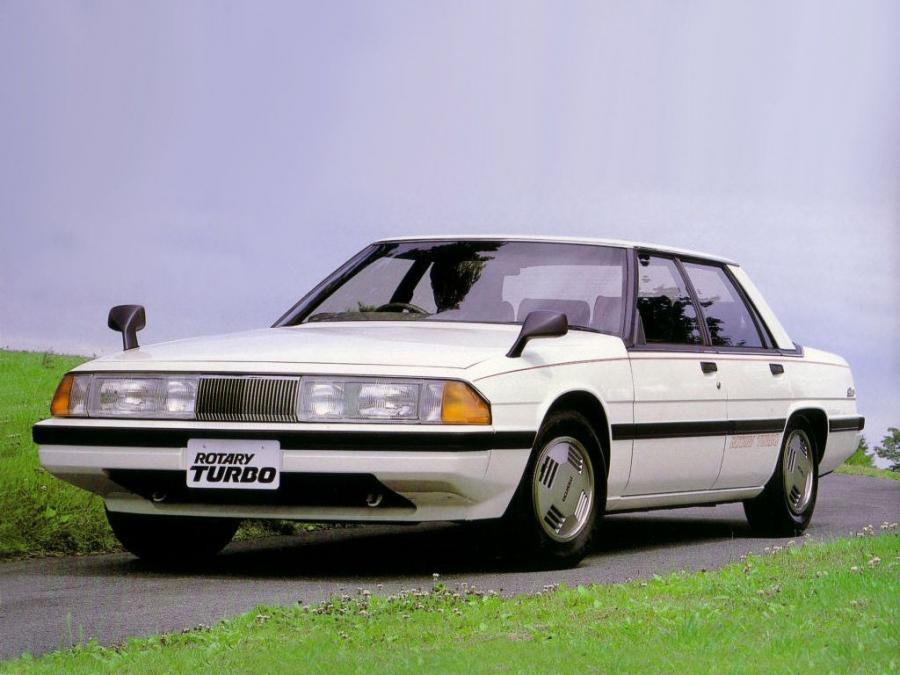  Mazda Luce 4-Door Hardtop 1981 года  (фото 1 из 5)